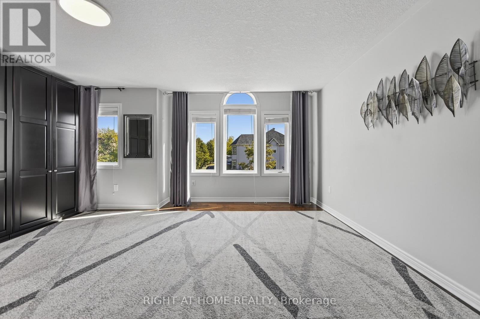 72 Birkhall Place, Barrie, Ontario  L4N 0K1 - Photo 30 - S12448703