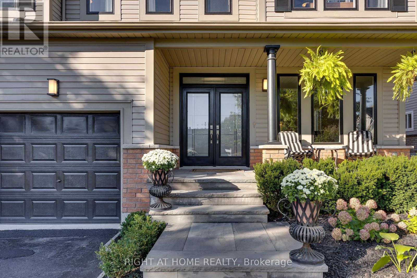 72 Birkhall Place, Barrie, Ontario  L4N 0K1 - Photo 4 - S12448703