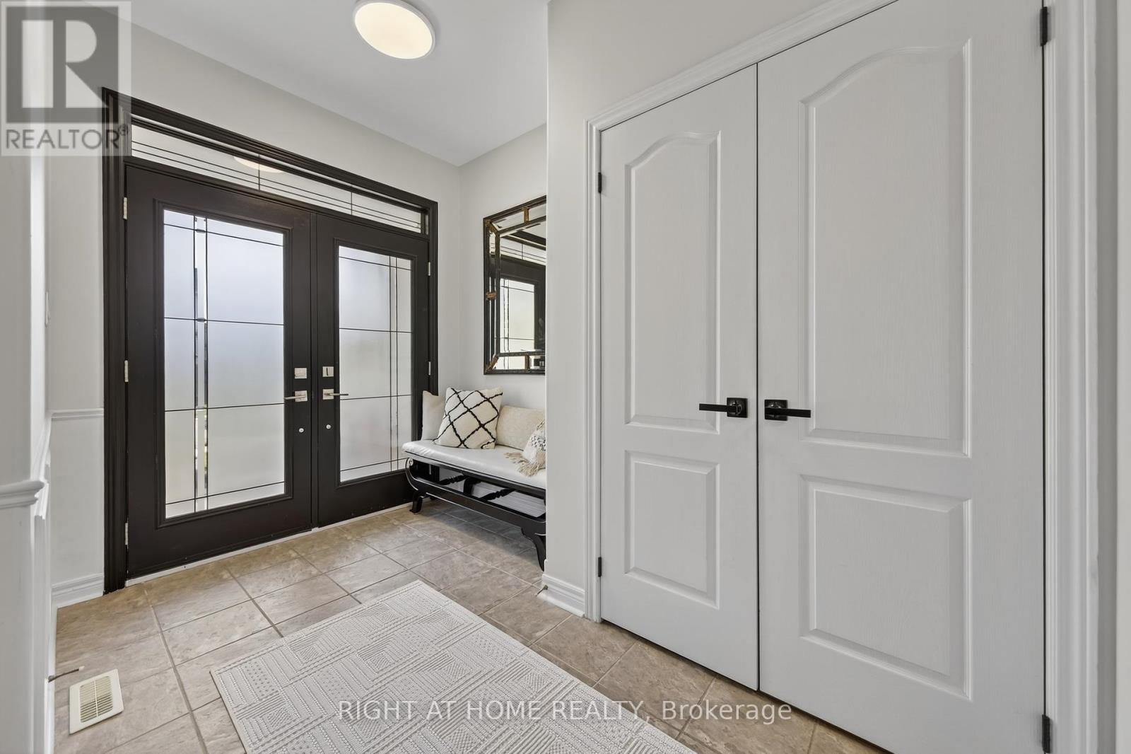 72 Birkhall Place, Barrie, Ontario  L4N 0K1 - Photo 5 - S12448703