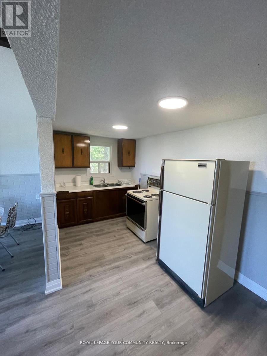 Unit A - 274 Coastline Drive, Wasaga Beach, Ontario  L7B 0A9 - Photo 10 - S12448716