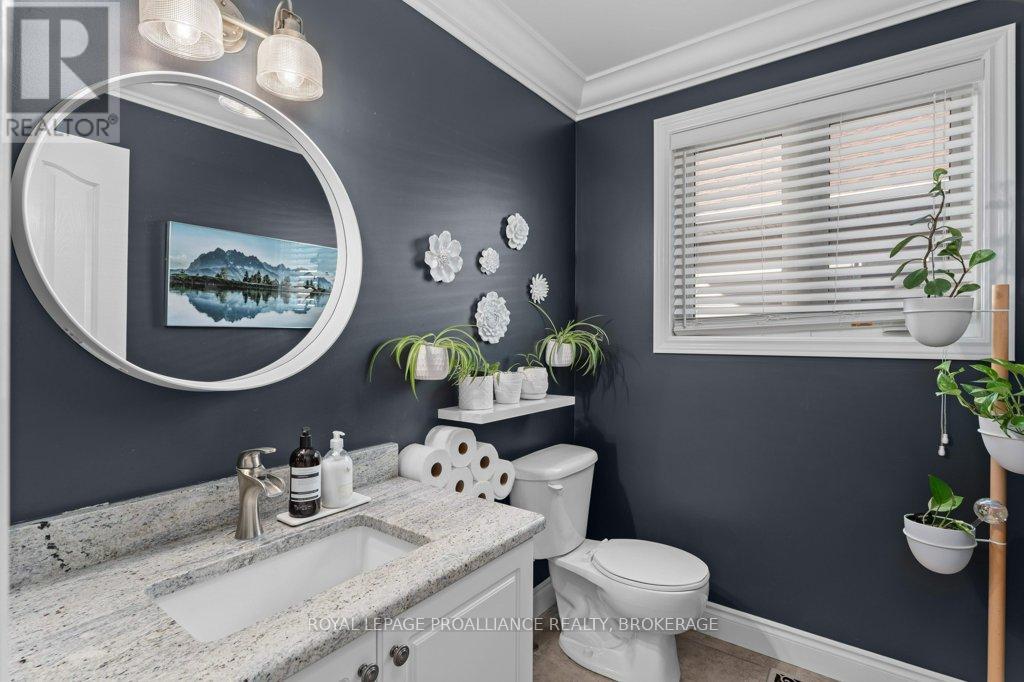 1415 Stoneridge Drive, Kingston, Ontario  K7M 9H6 - Photo 14 - X12448784