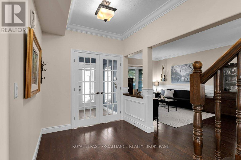 1415 Stoneridge Drive, Kingston, Ontario  K7M 9H6 - Photo 4 - X12448784
