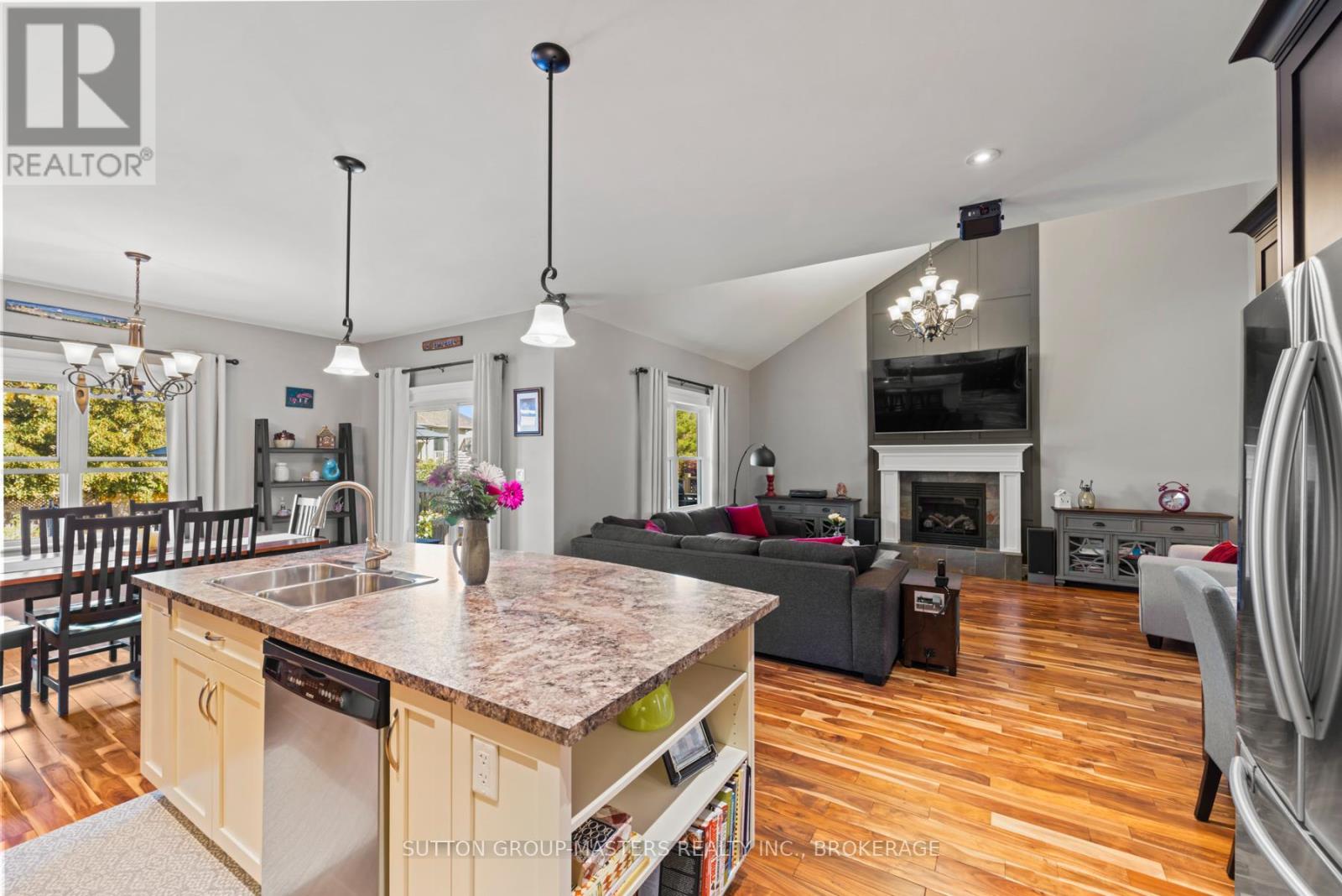 767 Kananaskis Drive, Kingston, Ontario  K7P 0A8 - Photo 14 - X12448915