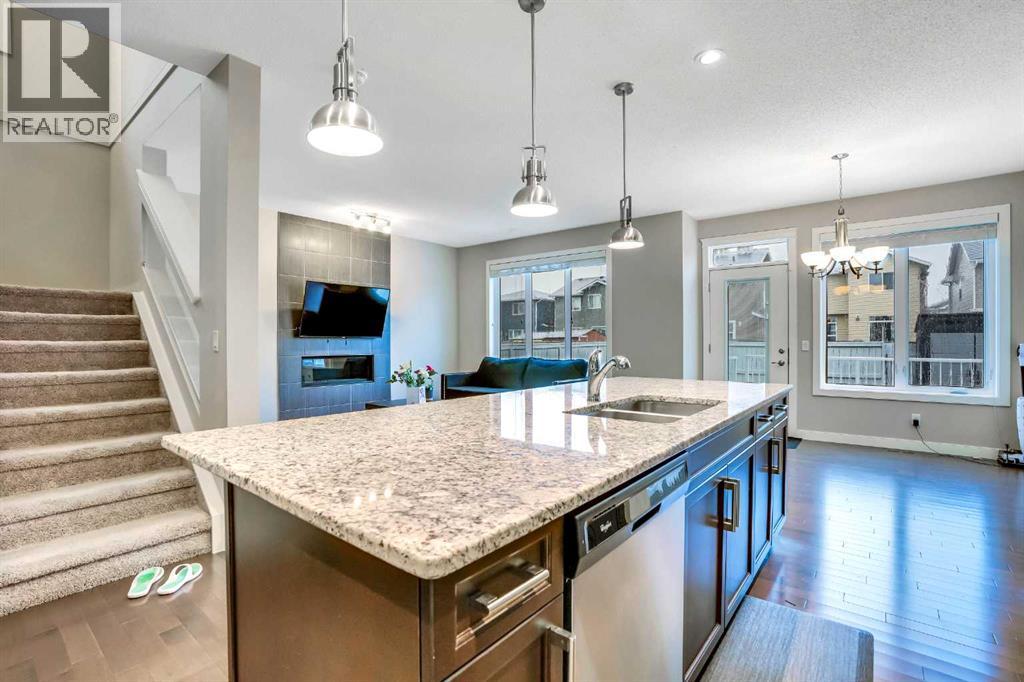 39 Redstone Road Ne, Calgary, Alberta  T3N 0M2 - Photo 12 - A2259809