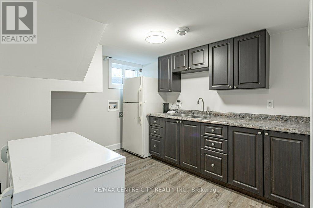 194 Appin Road, Southwest Middlesex, Ontario  N0L 1M0 - Photo 20 - X12448738