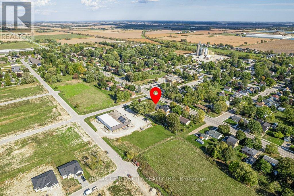 194 Appin Road, Southwest Middlesex, Ontario  N0L 1M0 - Photo 30 - X12448738