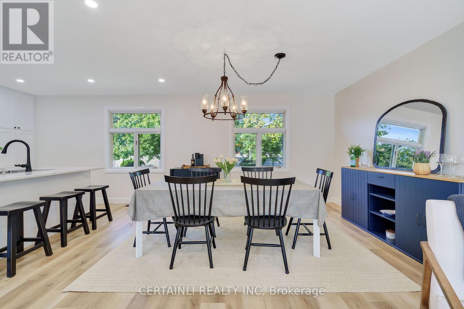 1180 Guildwood Boulevard, London North, Ontario  N6H 4G9 - Photo 10 - X12448778
