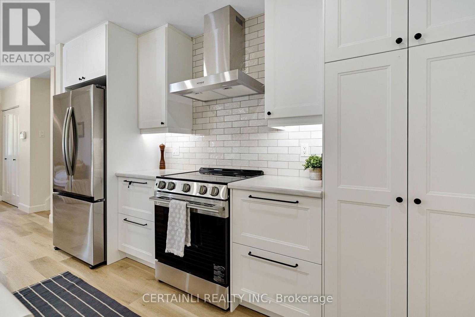 1180 Guildwood Boulevard, London North, Ontario  N6H 4G9 - Photo 15 - X12448778
