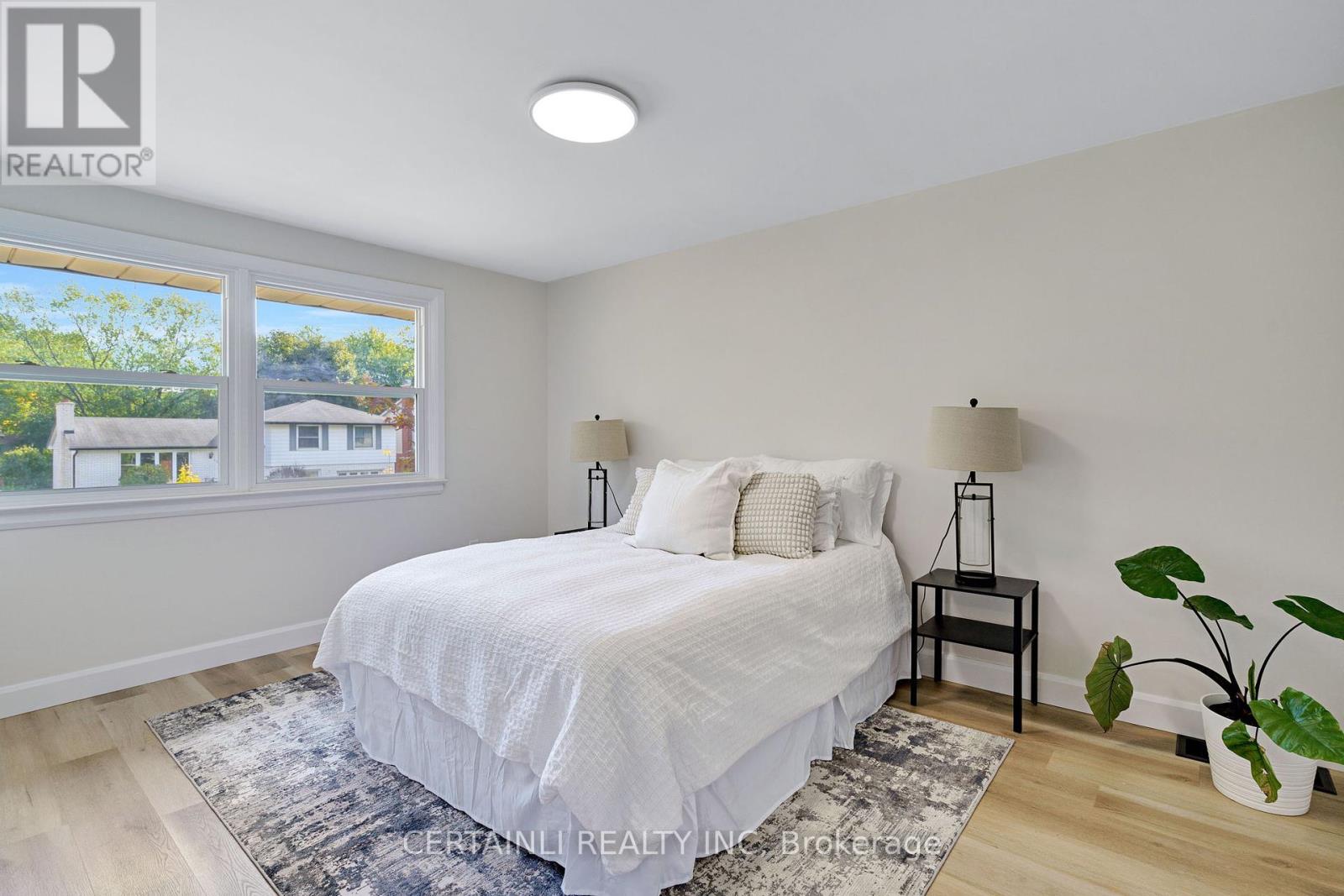1180 Guildwood Boulevard, London North, Ontario  N6H 4G9 - Photo 18 - X12448778