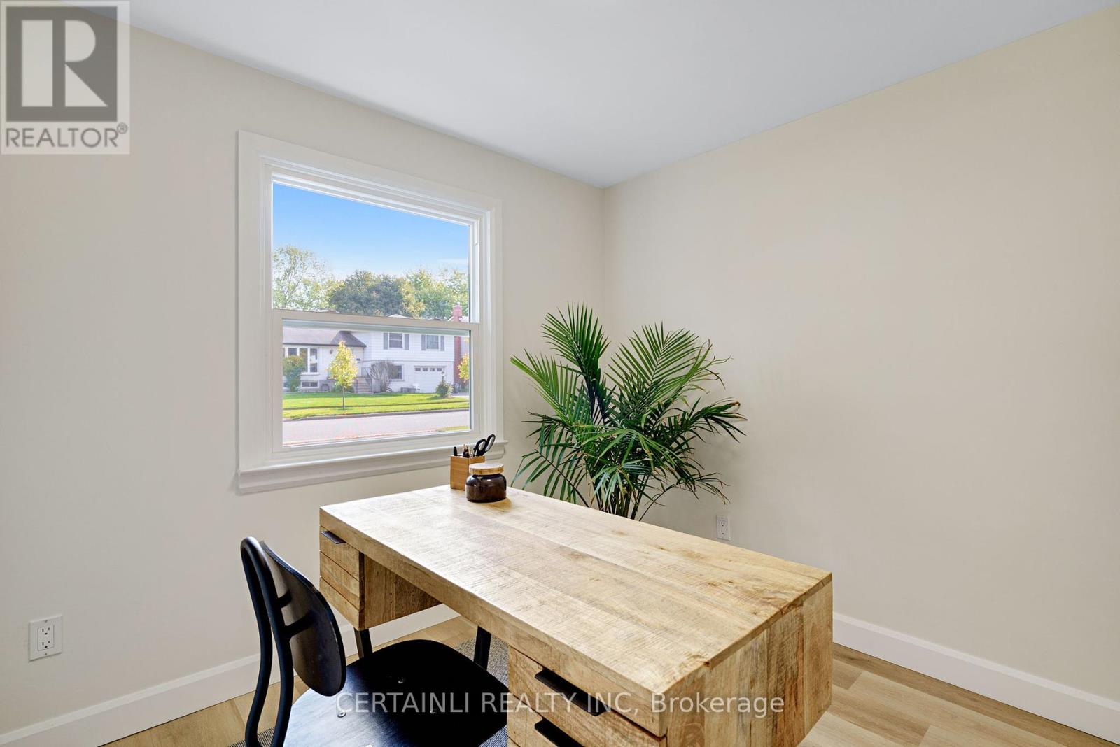 1180 Guildwood Boulevard, London North, Ontario  N6H 4G9 - Photo 27 - X12448778