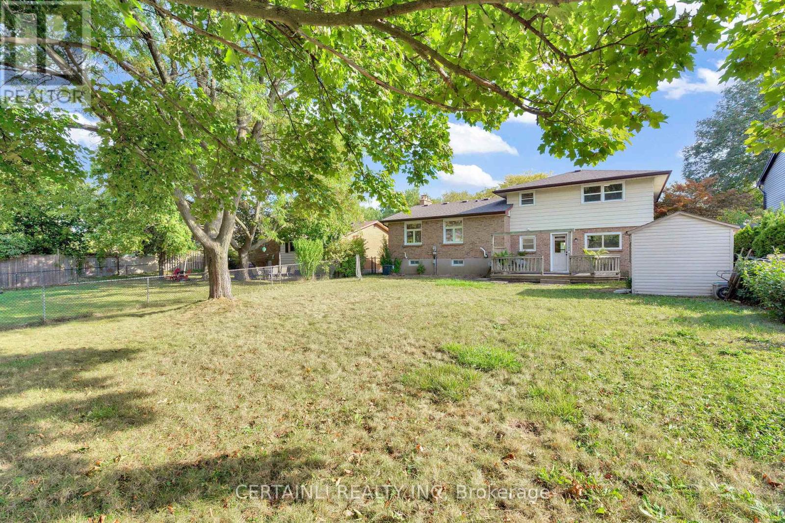 1180 Guildwood Boulevard, London North, Ontario  N6H 4G9 - Photo 38 - X12448778
