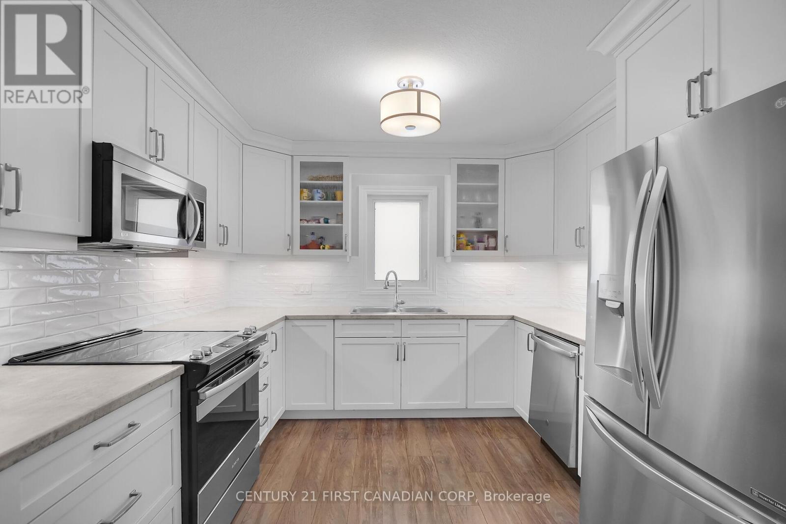226 Emery Street, Central Elgin, Ontario  N5L 0A5 - Photo 6 - X12448787