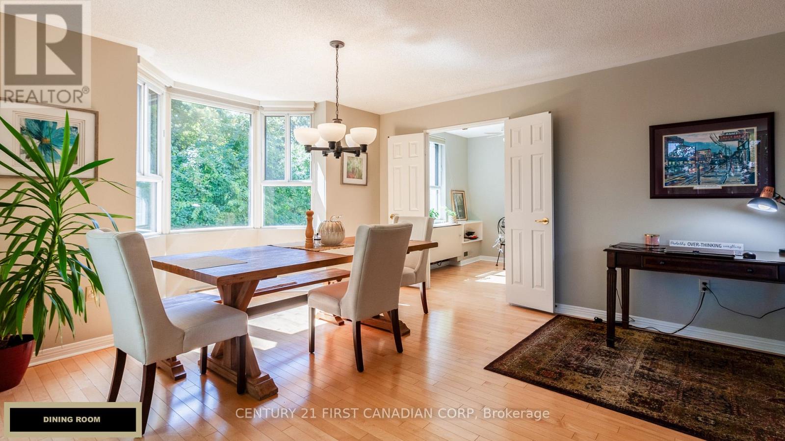 210 - 1180 Commissioners Road W, London South (South B), Ontario  N6K 4J2 - Photo 15 - X12448800