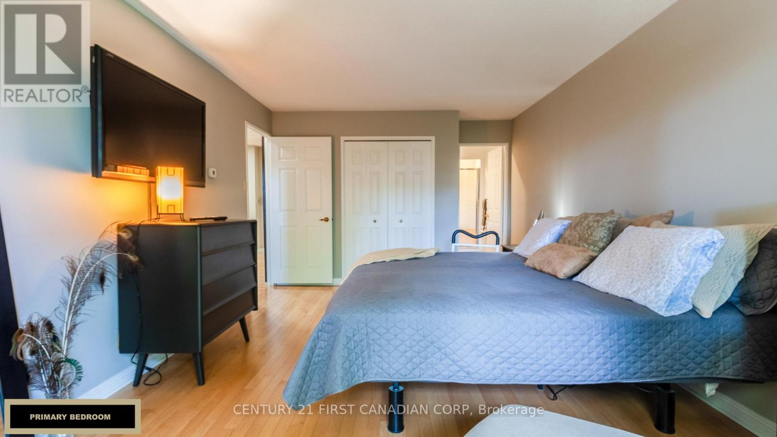 210 - 1180 Commissioners Road W, London South (South B), Ontario  N6K 4J2 - Photo 36 - X12448800