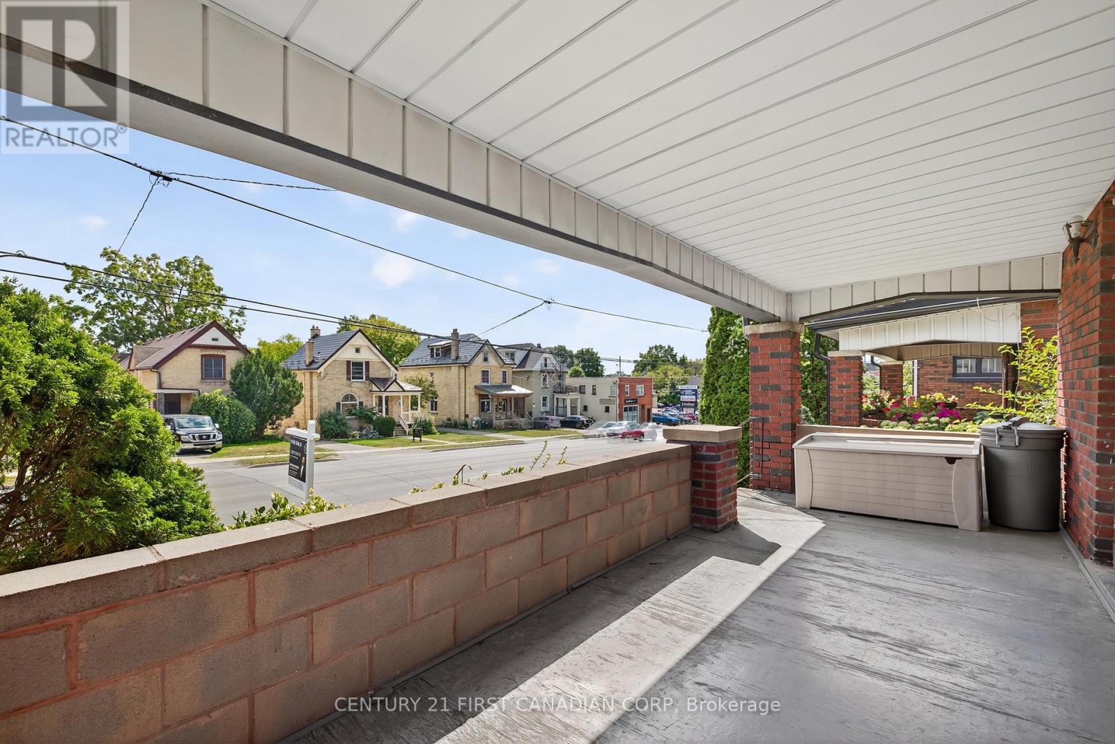 1230 Dundas Street, London East, Ontario  N5W 3B2 - Photo 5 - X12448814