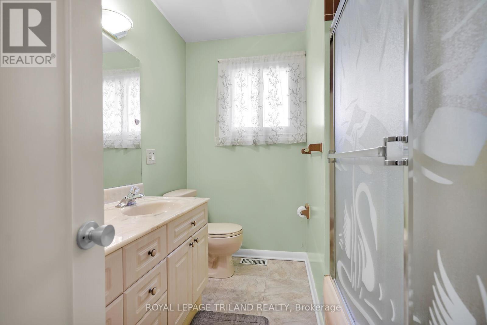 744 Dalkeith Avenue, London North, Ontario  N5X 1R6 - Photo 14 - X12448836