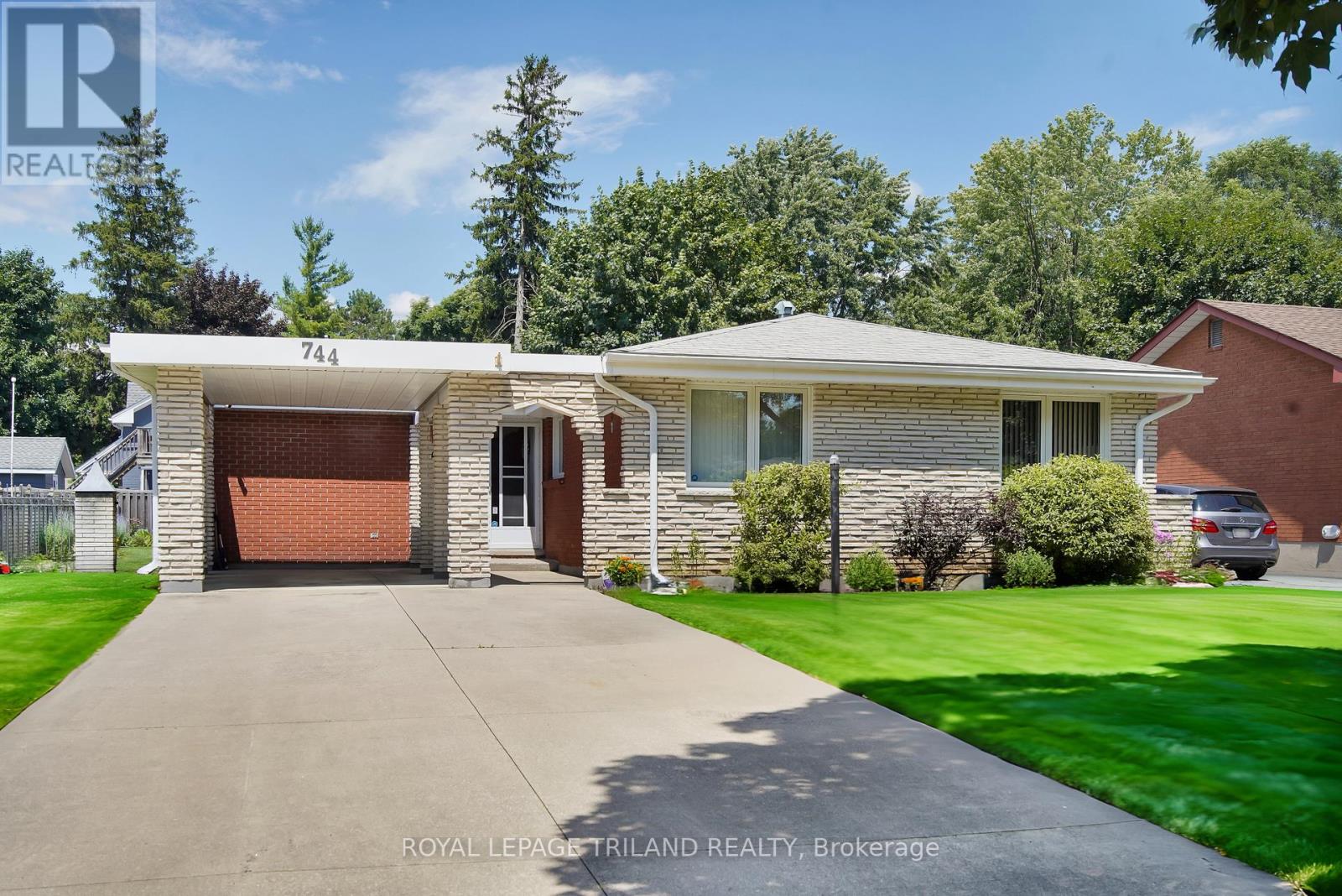744 Dalkeith Avenue, London North, Ontario  N5X 1R6 - Photo 31 - X12448836