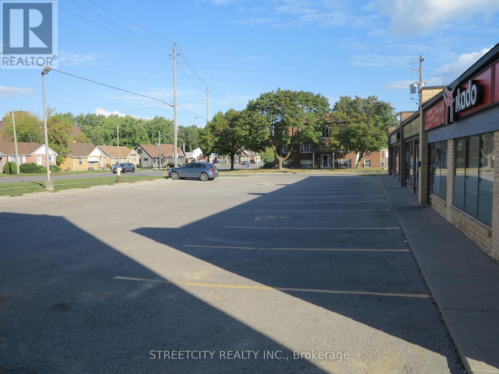 C - 330 Wellington Road, London South (South H), Ontario  N6C 4P6 - Photo 16 - X12448841