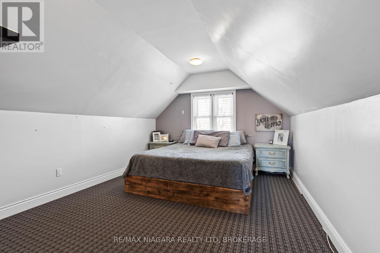 201 Knoll Street, Port Colborne, Ontario  L3K 5B4 - Photo 12 - X12415936