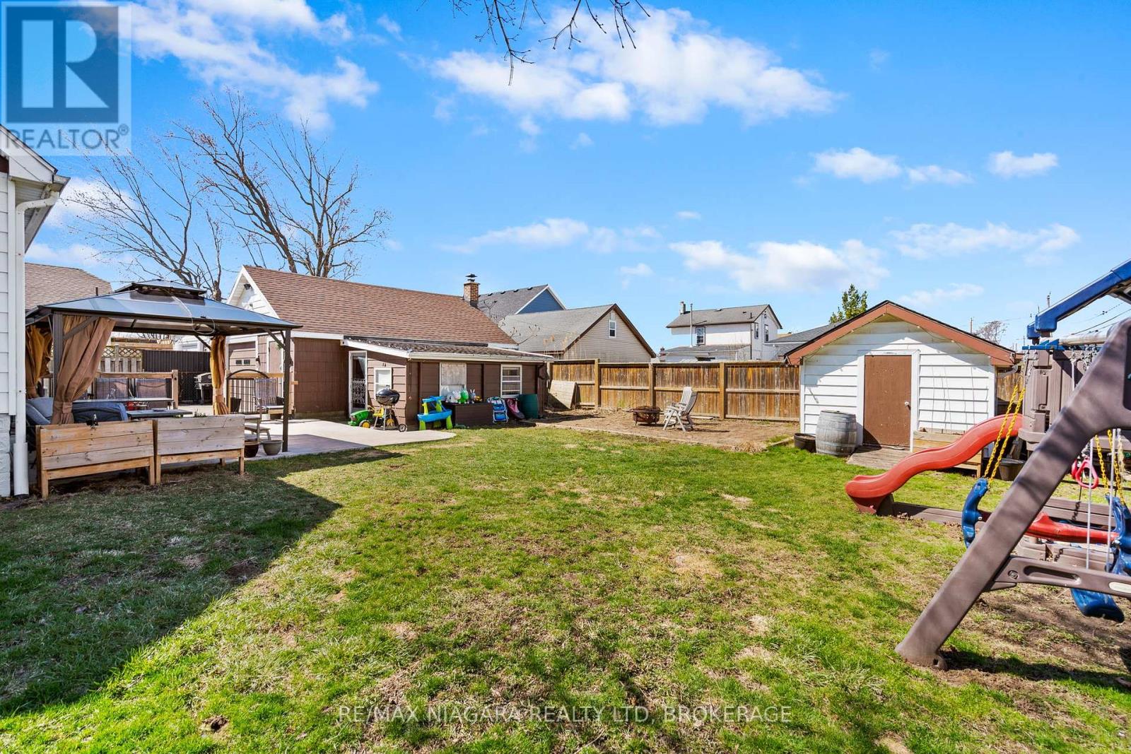 201 Knoll Street, Port Colborne, Ontario  L3K 5B4 - Photo 25 - X12415936