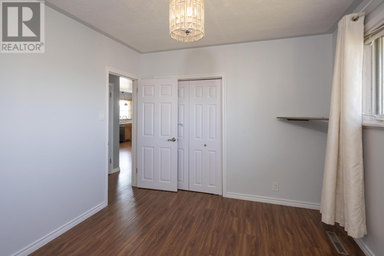 404 James St South, Thunder Bay, Ontario  P7E 2V5 - Photo 14 - TB253074