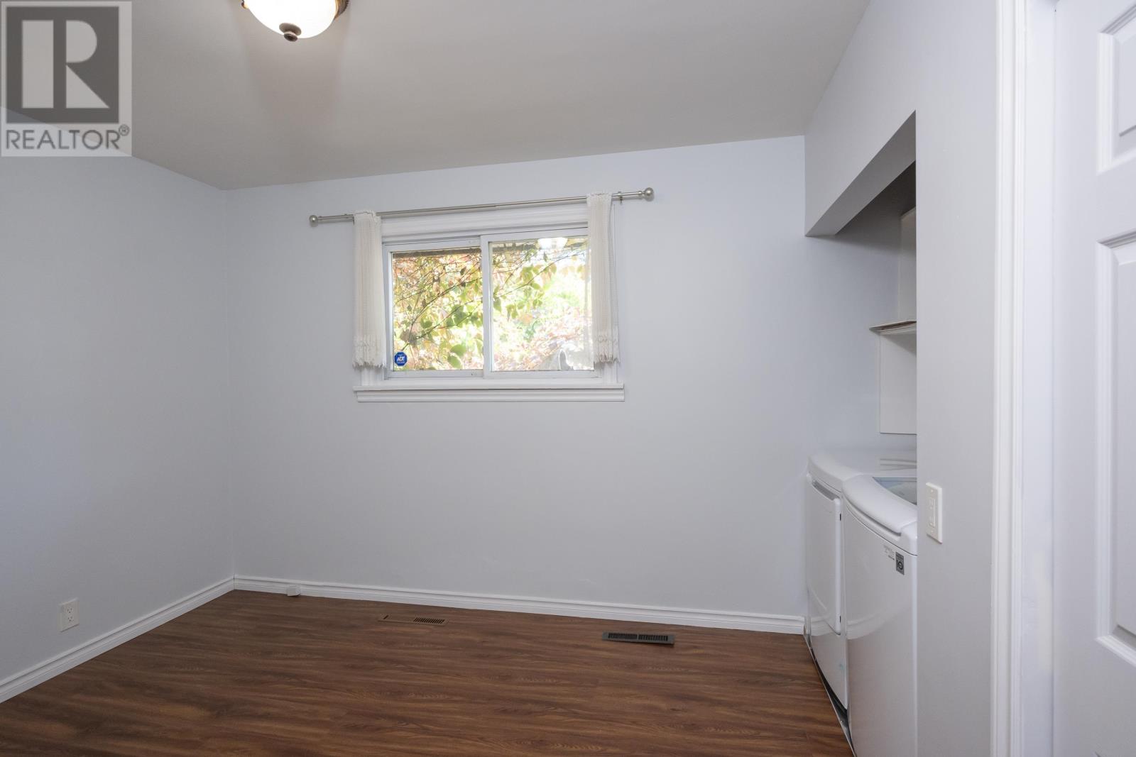 404 James St South, Thunder Bay, Ontario  P7E 2V5 - Photo 16 - TB253074