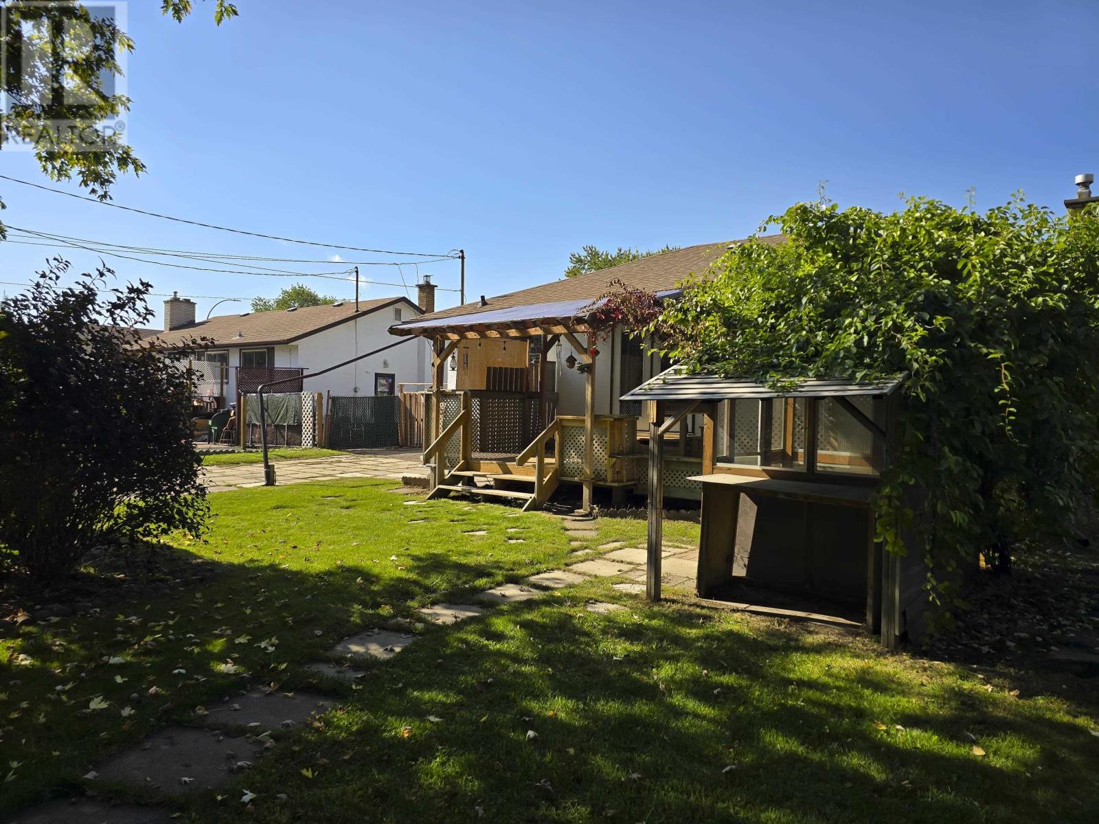 404 James St South, Thunder Bay, Ontario  P7E 2V5 - Photo 22 - TB253074
