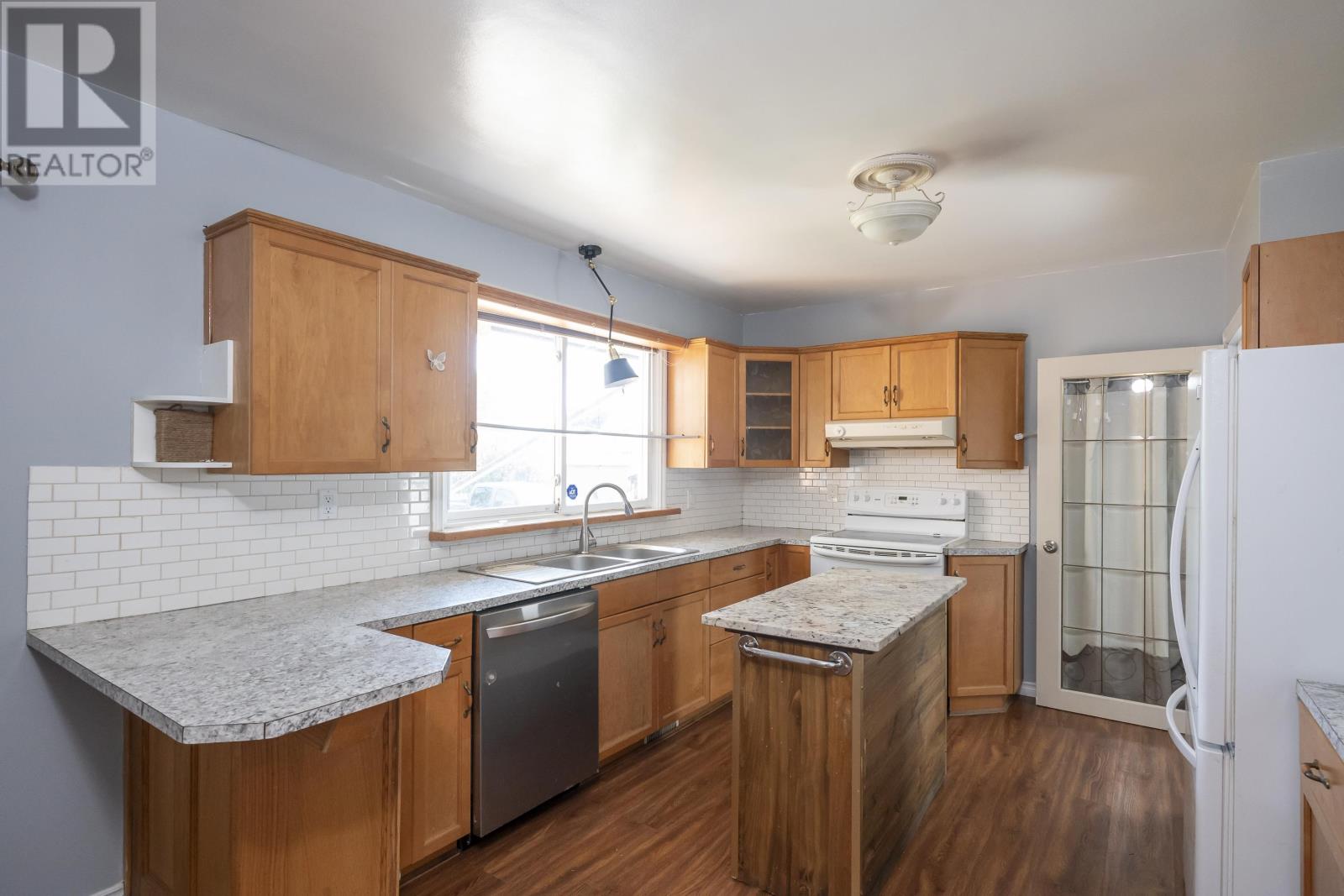404 James St South, Thunder Bay, Ontario  P7E 2V5 - Photo 9 - TB253074