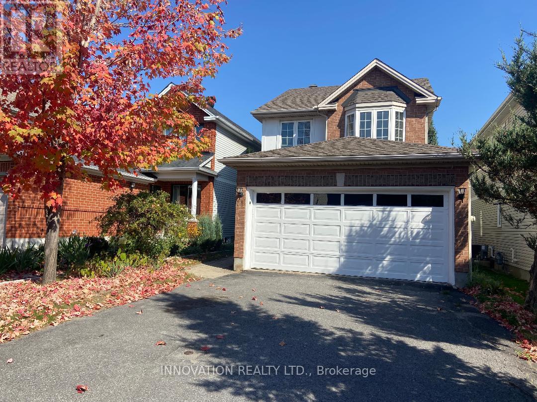 11 CEDAR PARK STREET, Ottawa, Ontario