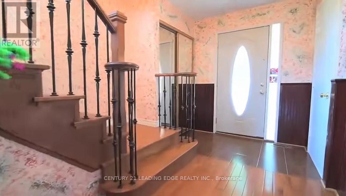 47 Hewitt Crescent E, Ajax (South East), Ontario  L1S 7A6 - Photo 17 - E12448660