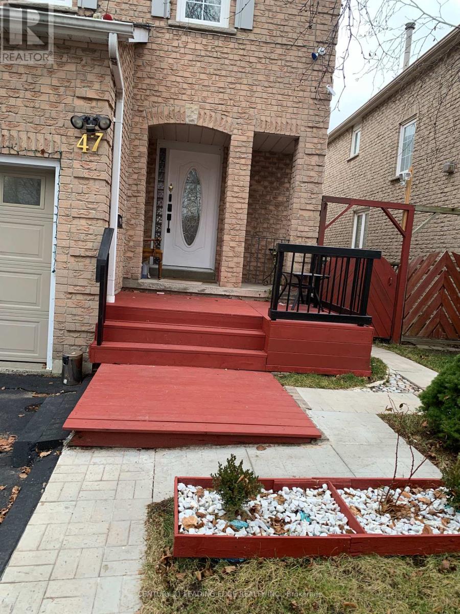 47 Hewitt Crescent E, Ajax (South East), Ontario  L1S 7A6 - Photo 2 - E12448660