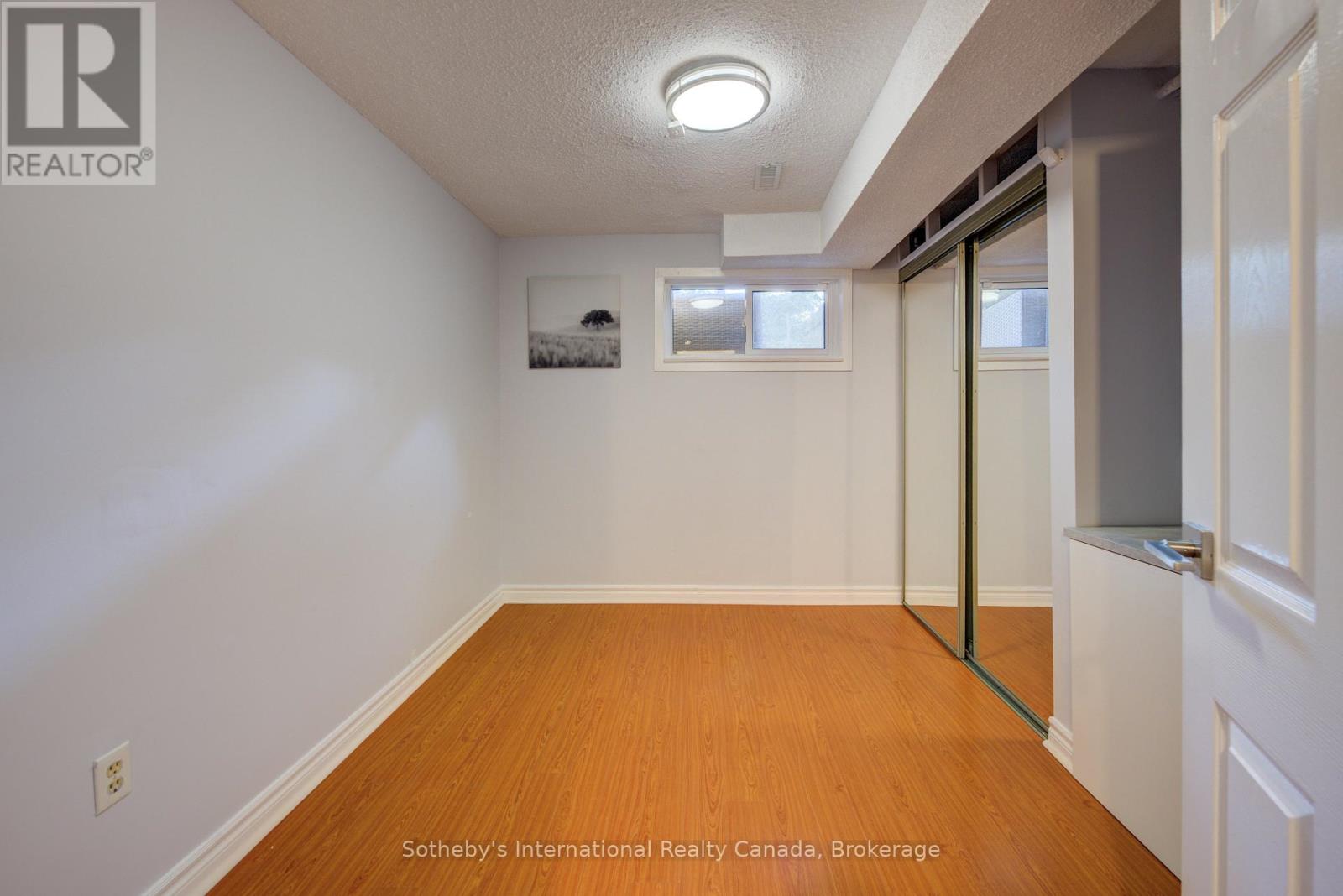 400 Cherokee Boulevard, Toronto, Ontario  M2H 2W7 - Photo 36 - C12448749