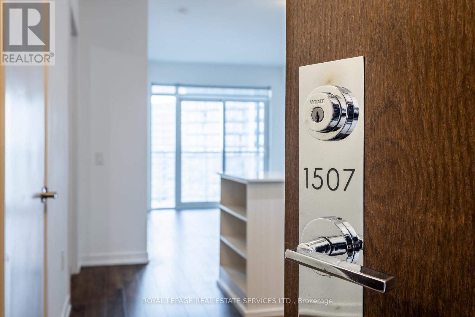 1507 - 2560 Eglinton Avenue W, Mississauga, Ontario  L5M 0Y3 - Photo 3 - W12448674