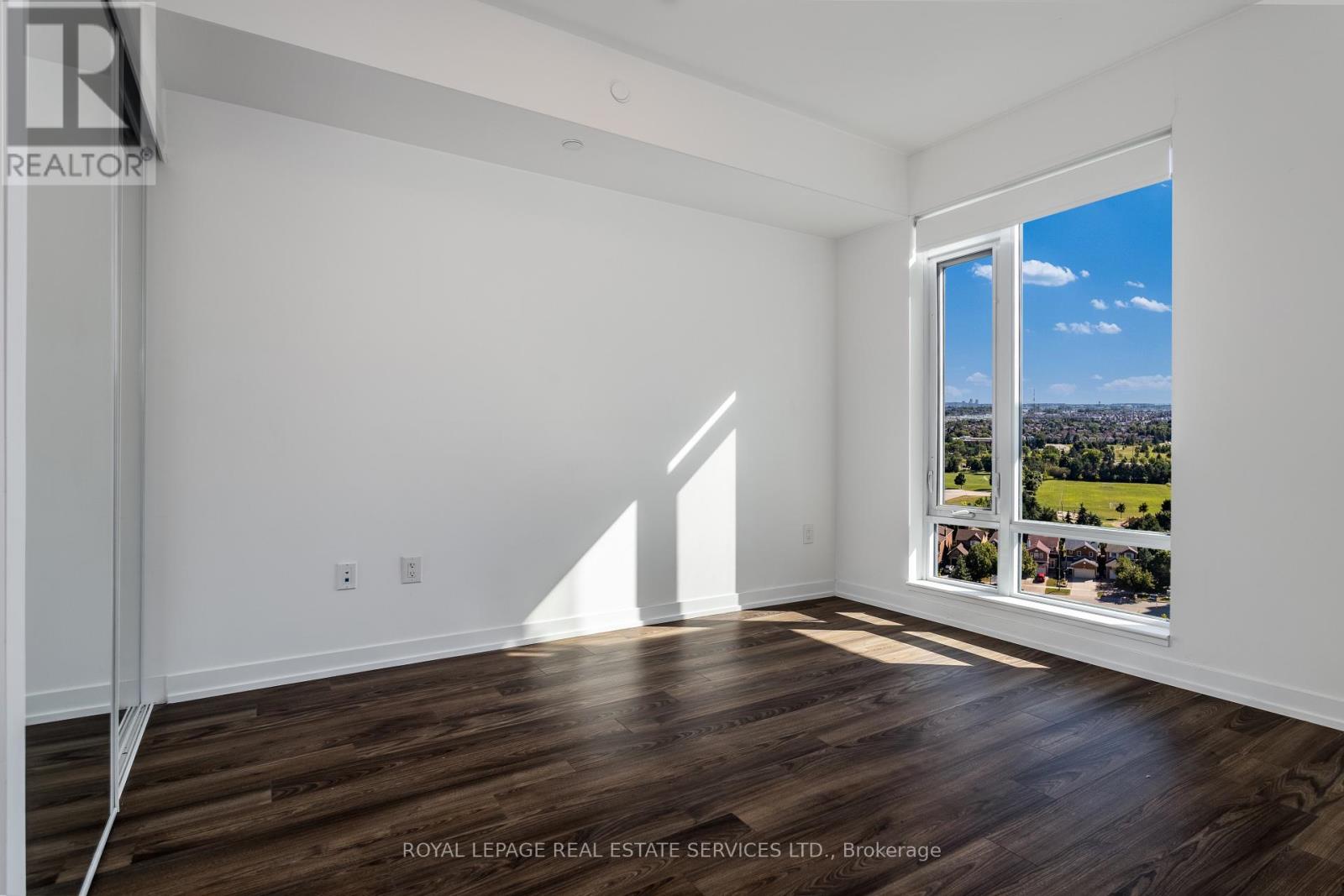 1507 - 2560 Eglinton Avenue W, Mississauga, Ontario  L5M 0Y3 - Photo 8 - W12448674