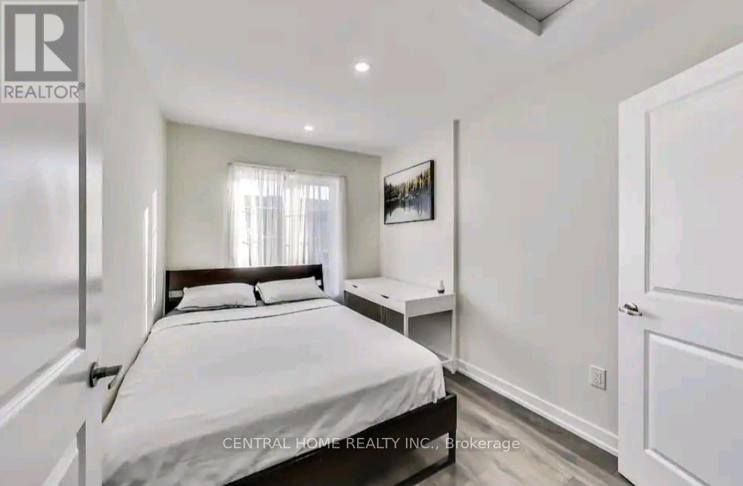 241 - 2355 Sheppard Avenue W, Toronto, Ontario  M9M 0B5 - Photo 9 - W12448710