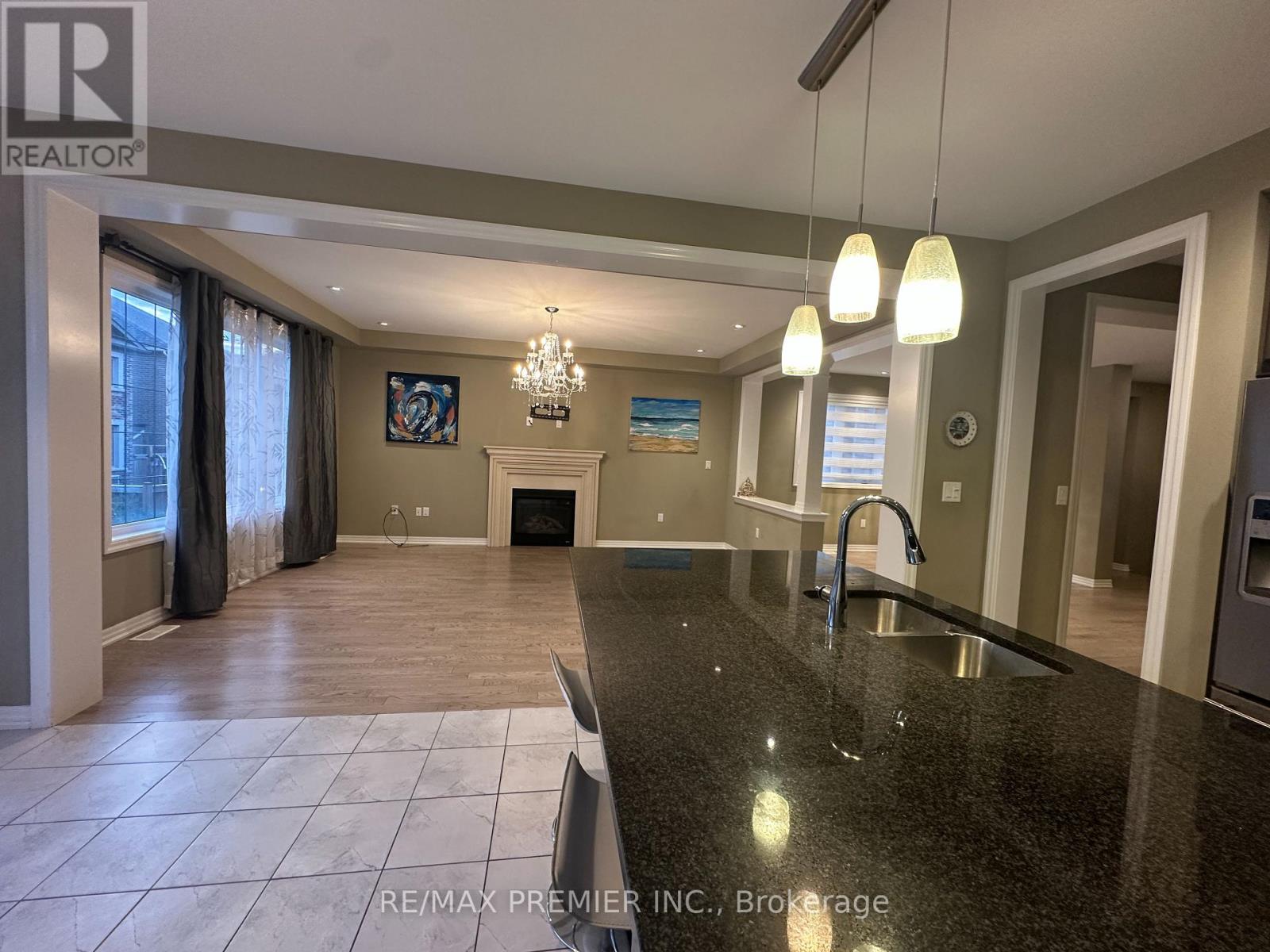 3156 Ernest Applebe Boulevard, Oakville, Ontario  L6H 7C3 - Photo 24 - W12448723