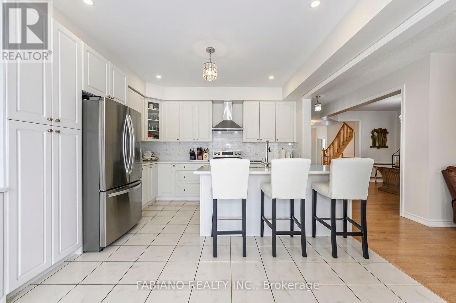 55 Elphick Street, Essa, Ontario  L0M 1B6 - Photo 8 - N12448491