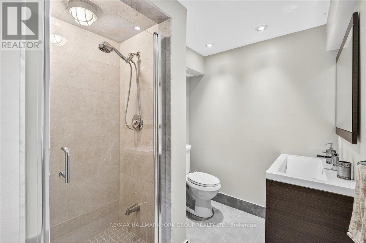 16 Woodland Trail Court, Vaughan, Ontario  L4L 9H9 - Photo 34 - N12448570