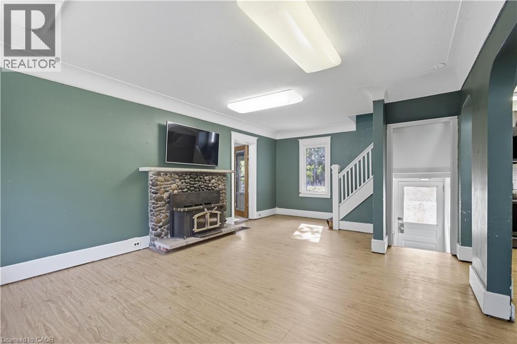 466 Nelson Avenue, Burlington, Ontario  L7S 1N5 - Photo 5 - 40776612