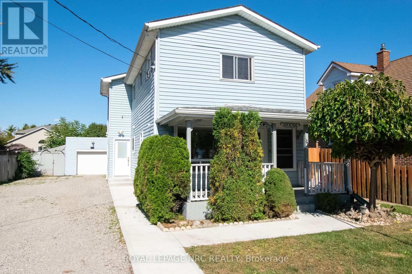 6561 Bellevue Street, Niagara Falls, Ontario  L2E 1Y9 - Photo 2 - X12448881