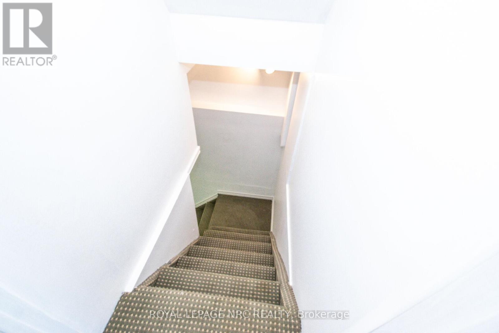 6561 Bellevue Street, Niagara Falls (Morrison), Ontario  L2E 1Y9 - Photo 35 - X12448881