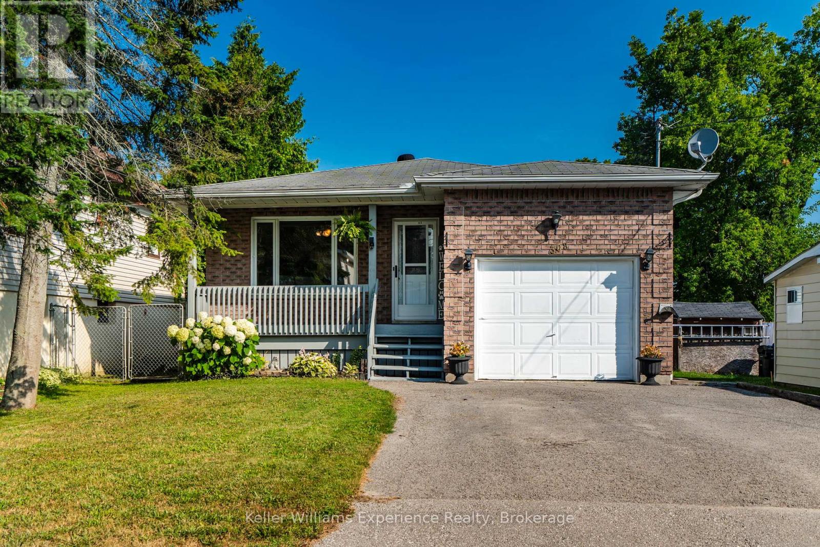 308 ASSINIBOIA STREET, Tay, Ontario
