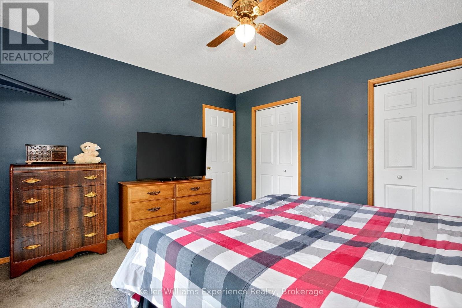 308 Assiniboia Street, Tay (Port Mcnicoll), Ontario  L0K 1R0 - Photo 17 - S12448747