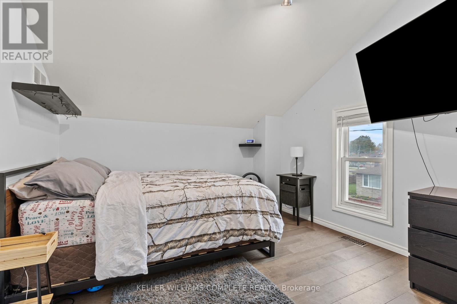 55 Albert Street W, Thorold, Ontario  L2V 2G6 - Photo 25 - X12448698