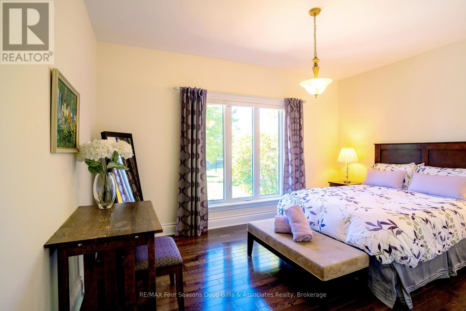 150 Rankins Crescent, Blue Mountains, Ontario  N0H 2P0 - Photo 29 - X12448751