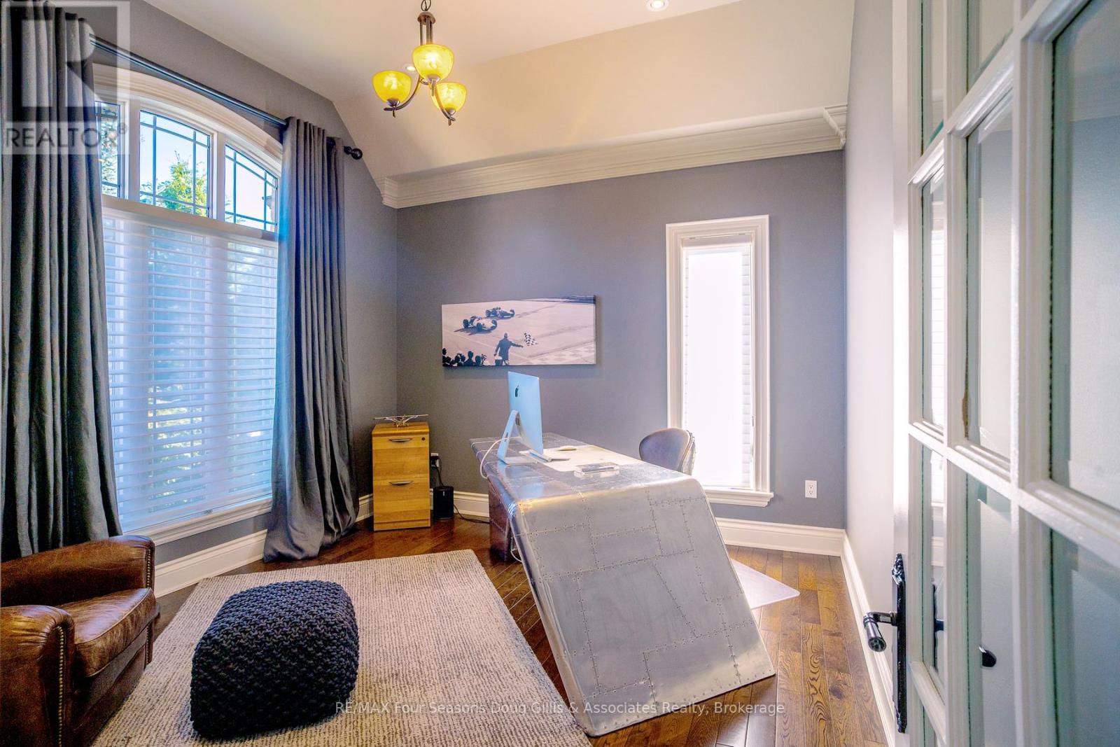 150 Rankins Crescent, Blue Mountains, Ontario  N0H 2P0 - Photo 8 - X12448751
