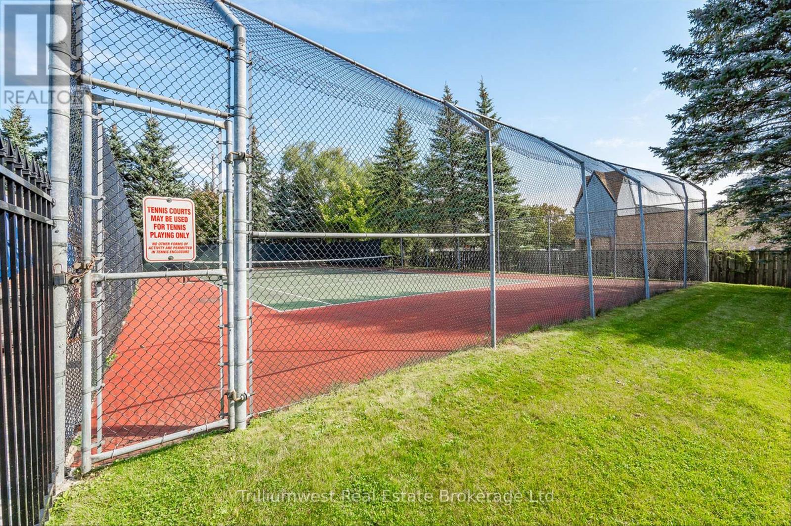 64 - 941 Gordon Street, Guelph, Ontario  N1G 4R9 - Photo 32 - X12448797