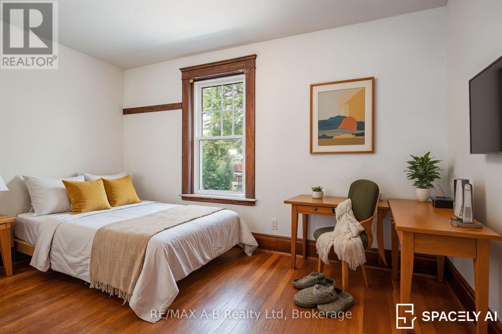 73 Stratford Street, Stratford, Ontario  N5A 2H7 - Photo 11 - X12448832