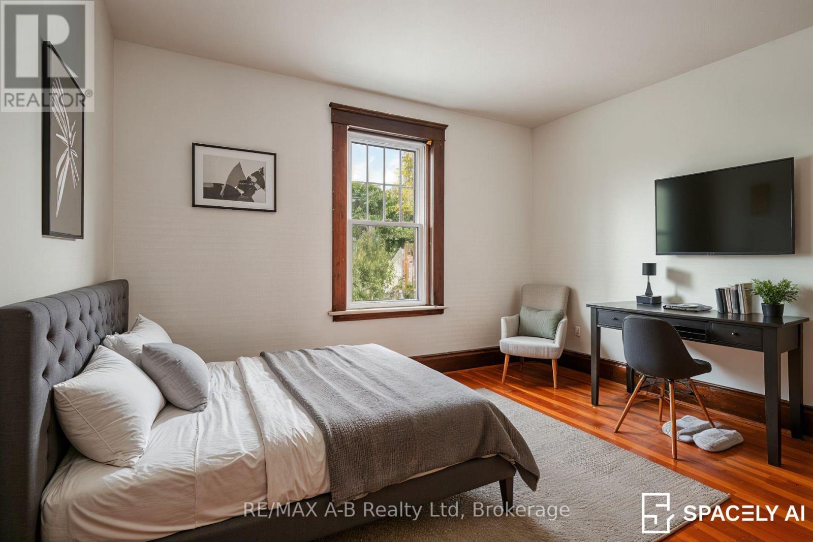 73 Stratford Street, Stratford, Ontario  N5A 2H7 - Photo 8 - X12448832