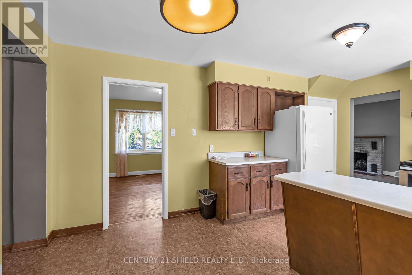 94 Columbia Avenue, South Stormont, Ontario  K0C 1P0 - Photo 16 - X12448777